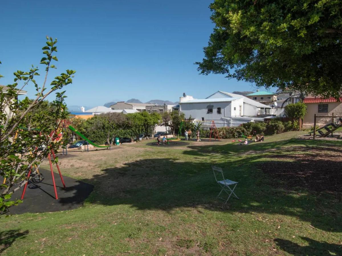 Behr Road Apartment With Sea View Patio Le Cap Extérieur photo